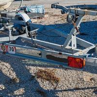 Rimorchio satellite 750kg