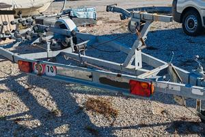 Rimorchio satellite 750kg