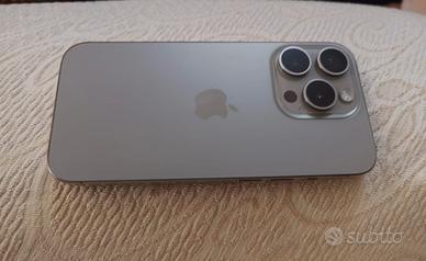 iPhone 15 pro 256GB
