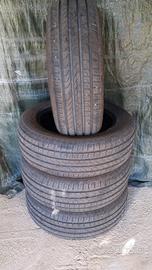 Pirelli Scorpion 225/60 R18 Set Completo