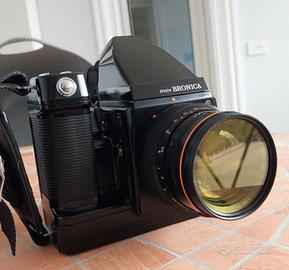 Zenza Bronica SQ AM + obiettivo zenzanon 150mm.