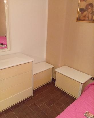 Camera da letto tenuta benissimo