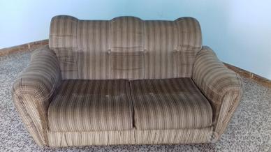 divanetto e poltrona vintage