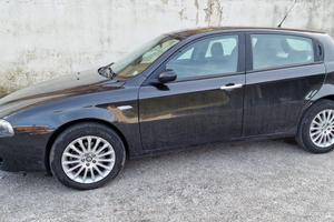 Alfa 147  1.9 JTD