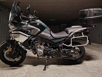 cf moto 800 mt sport 