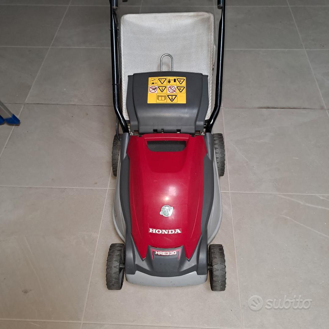 Confezione Da 2 Protezioni Per Erba Per Tosaerba 12V/24V – Parasalva In Plastica E Acciaio Per Tagliabordi E Lame – Colore Rosso – Leggero, Resistente E Facile Da Montare