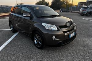 Toyota Urban Cruiser 1.4 D-4D AWD Lounge X UNICO P