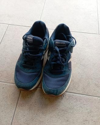 scarpe saucony nuove 