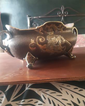Centrotavola antica in ceramica antica