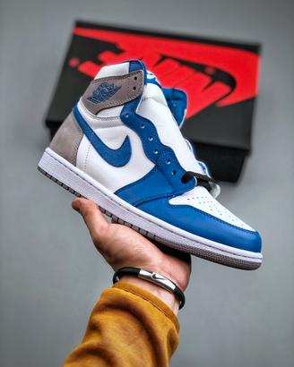 Scarpe da basket alte Air Jordan 1 "True Blue"40