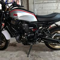 YAMAHA XSR 700 XTRIBUTE