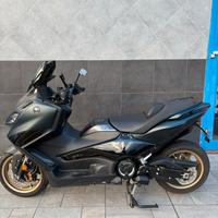Yamaha TMAX 560 TECH MAX