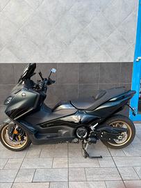Yamaha TMAX 560 TECH MAX