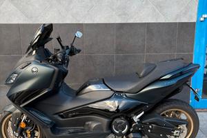 Yamaha TMAX 560 TECH MAX