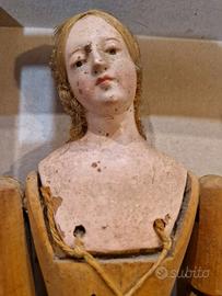 Bambola antica in legno e cotto 