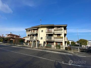 Appartamento Montanaso Lombardo