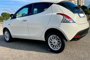 Lancia Y 0.9 TwinAir 85 CV Metano