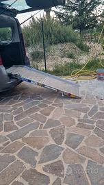 Fiat Doblò allestita per trasporto disabili