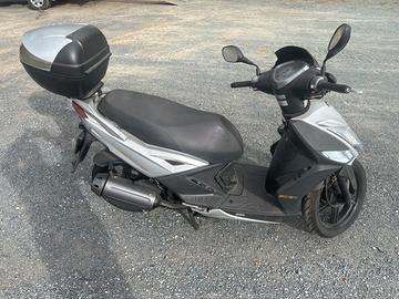 Scooter Kymco Agility 50 2t