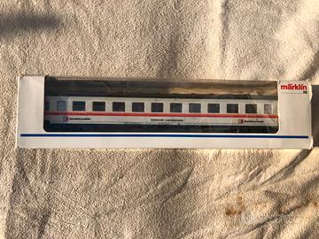 trenini MARKLIN vagone notte DB 4232