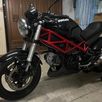 Ducati Monster 695 2006 A2