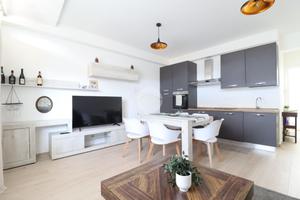 2 LOCALI A SAN BENEDETTO DEL TRONTO