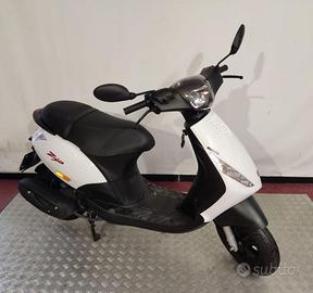 PIAGGIO Zip 50 4T