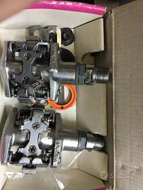 Pedali sgancio rapido e catena