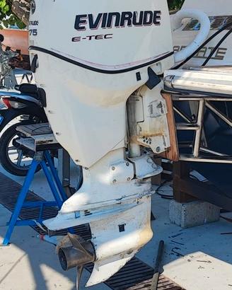 Motore fuoribordo Evinrude E-tec 175