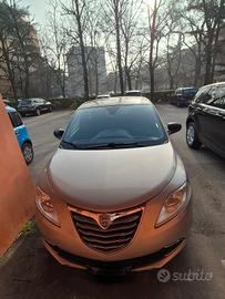lancia y Ypsilon 1.3 Multijet 95 cv
