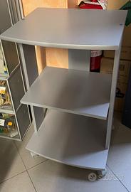 Mobiletto grigio per ufficio con rotelle