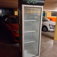 vetrina frigo per bibite 