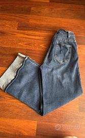 Jeans a zampa