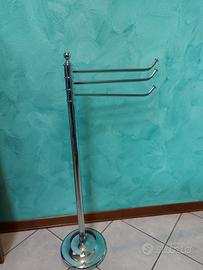 Piantana porta asciugamani cromata