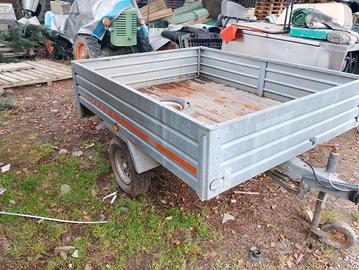 CARRELLO-MARCA-CRESCI