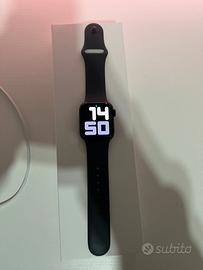 apple watch SE 2