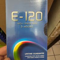 Videocassette nuove GRUNDIG e CD nuovi