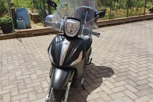 Piaggio beverly 125
