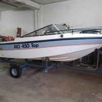 Barca motore e carrello