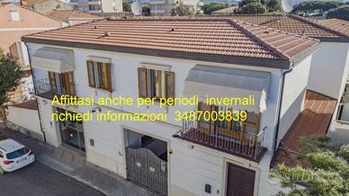 300 mt dal mare 5/6/8 posti + posto auto