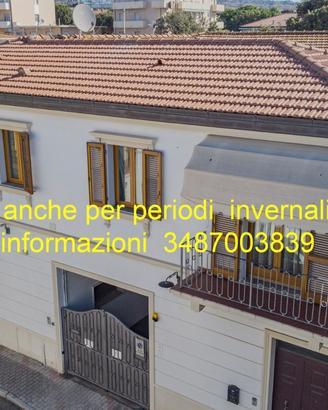 300 mt dal mare 5/6/8 posti + posto auto