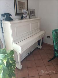 pianoforte bianco 