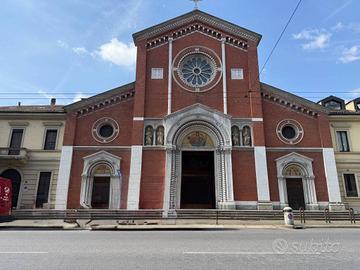 Appartamento di 110 m² con 3 locali a Milano