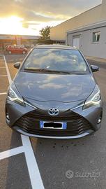 Toyota yaris 1.5 Hybrid