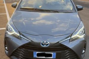 Toyota yaris 1.5 Hybrid
