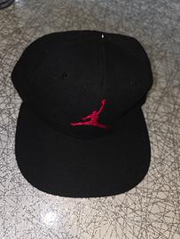 Cappello Jordan originale con logo 