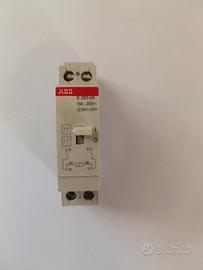 ABB E 252-24 Relè Passo-Passo Impulsi Modulare 24V