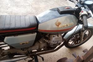 Moto Guzzi V 35 - 1978