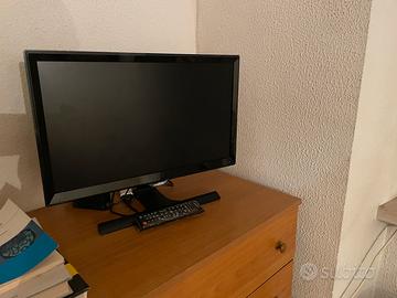 TV Monitor Schermo Samsung TE390 22 pollici