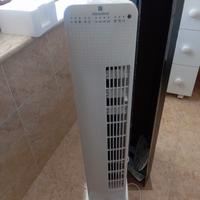 Ventilatore a torre con ionizzatore